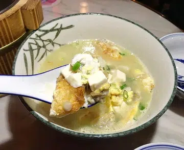 Xiao Ya Tou: Tze char with a twist