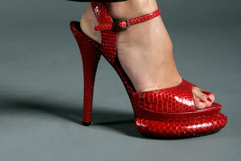 How to manage your foot pain