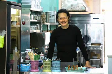 Peter Yu is back in showbiz