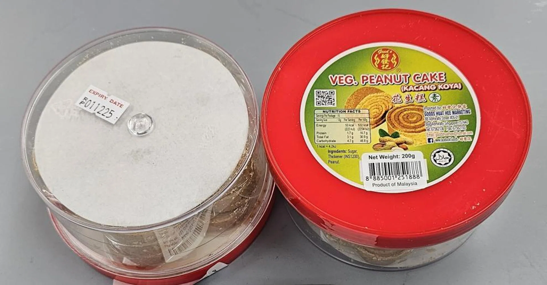 Good’s Veg. Peanut Cake (Kacang Koya) contains milk.