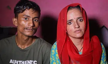 Pakistani-Indian lovers defy all to be together