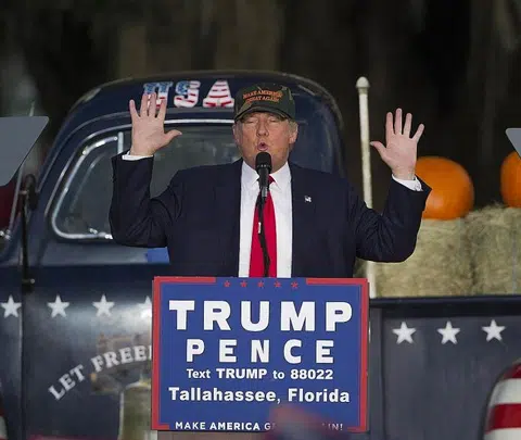 Trump: Clinton's plan for Syria 'will lead to WWIII'