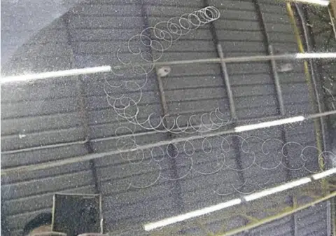 JB washer allegedly scratches S'pore car in polish demo