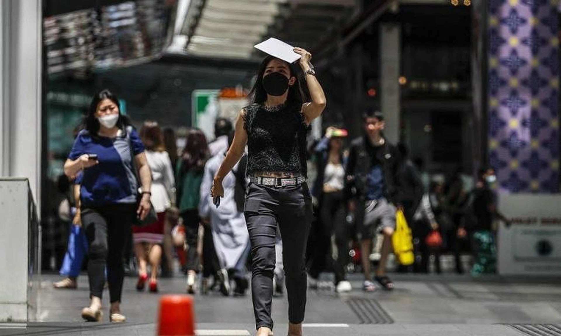 In April, heatwave alerts were issued in several Malaysian states, with the highest temperature recorded at 38.4 deg C in Negeri Sembilan on April 22. 