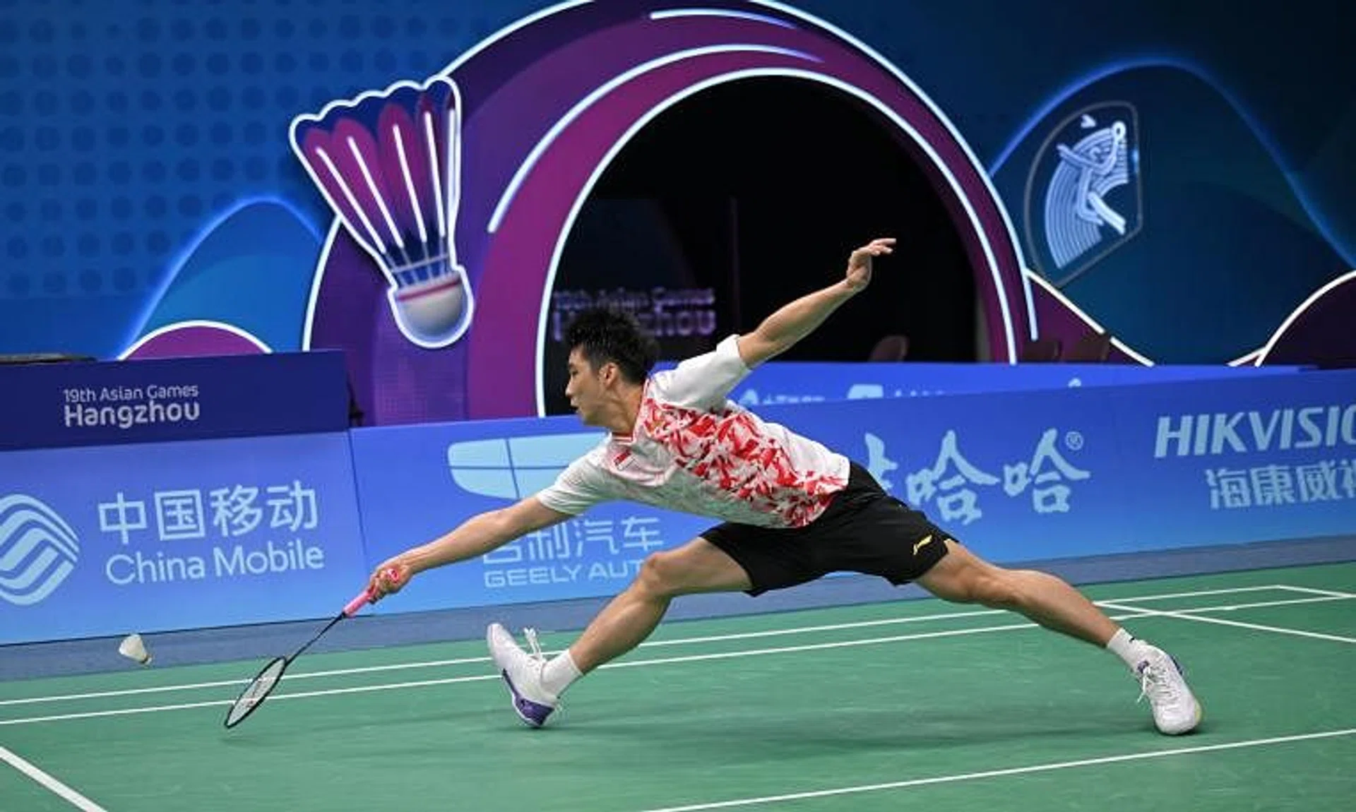 Singapore's ninth-ranked Loh Kean Yew bounced back from a disappointing Asian Games to beat Japan's world No. 3 Kodai Naraoka in the first round of the Denmark Open.