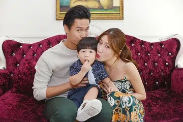 Lights, camera, YouTube: Celebrities launch parenting websites