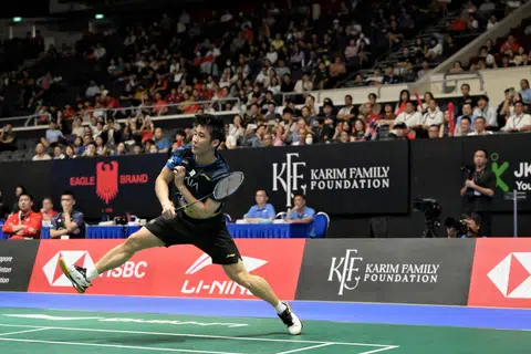 Singapore's Loh Kean Yew in action at the 2024 KFF Singapore Open.