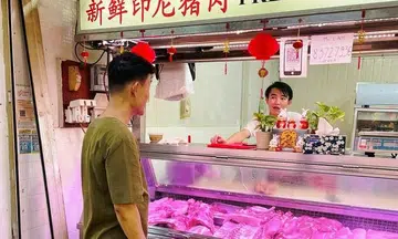 No need to hoard pork; ample supply in Singapore
