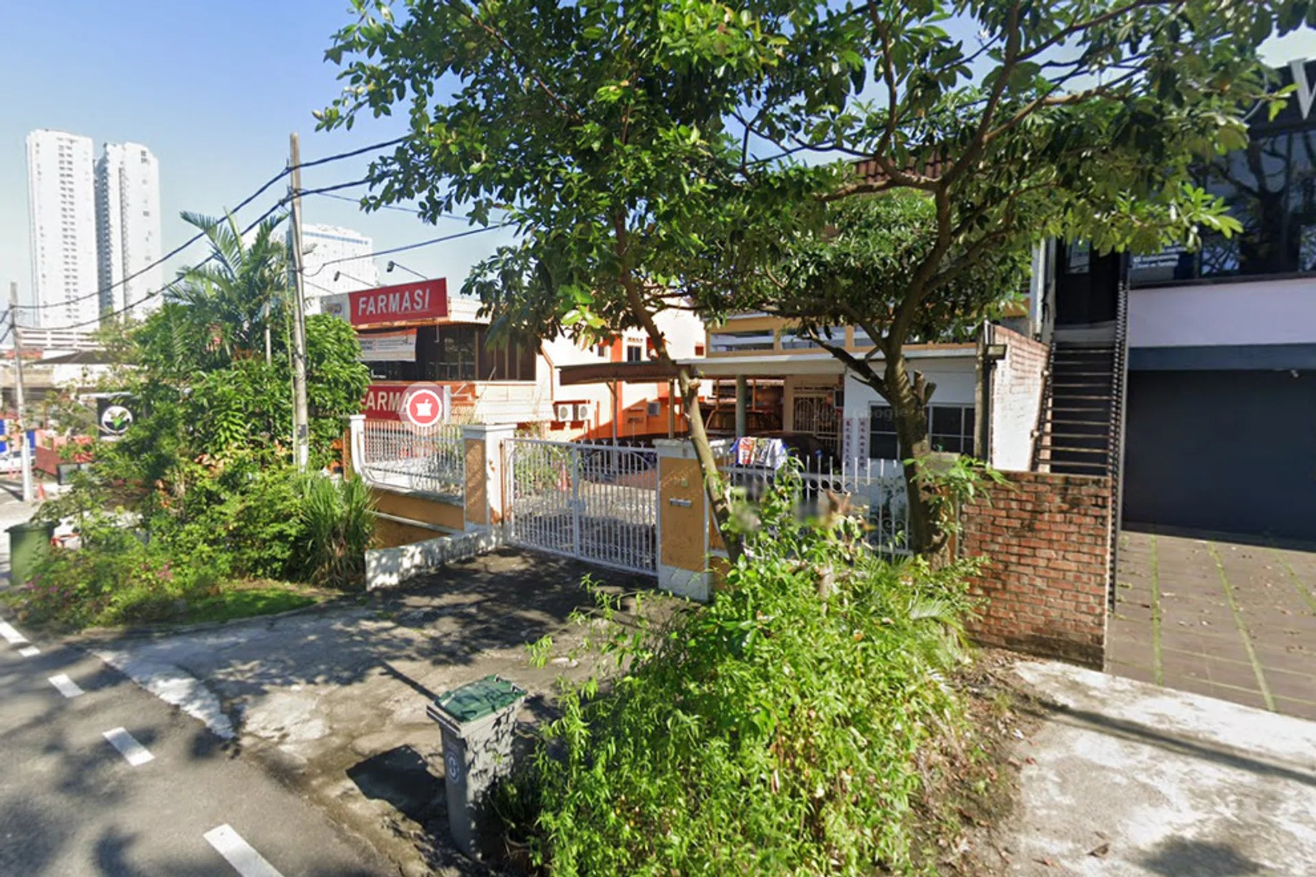 A street view of Jalan Serampang, where the incident allegedly happened.