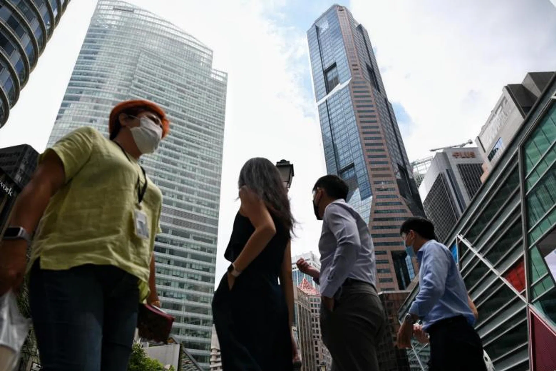 The resident employment rate increased 2 percentage points between 2019 and 2021.