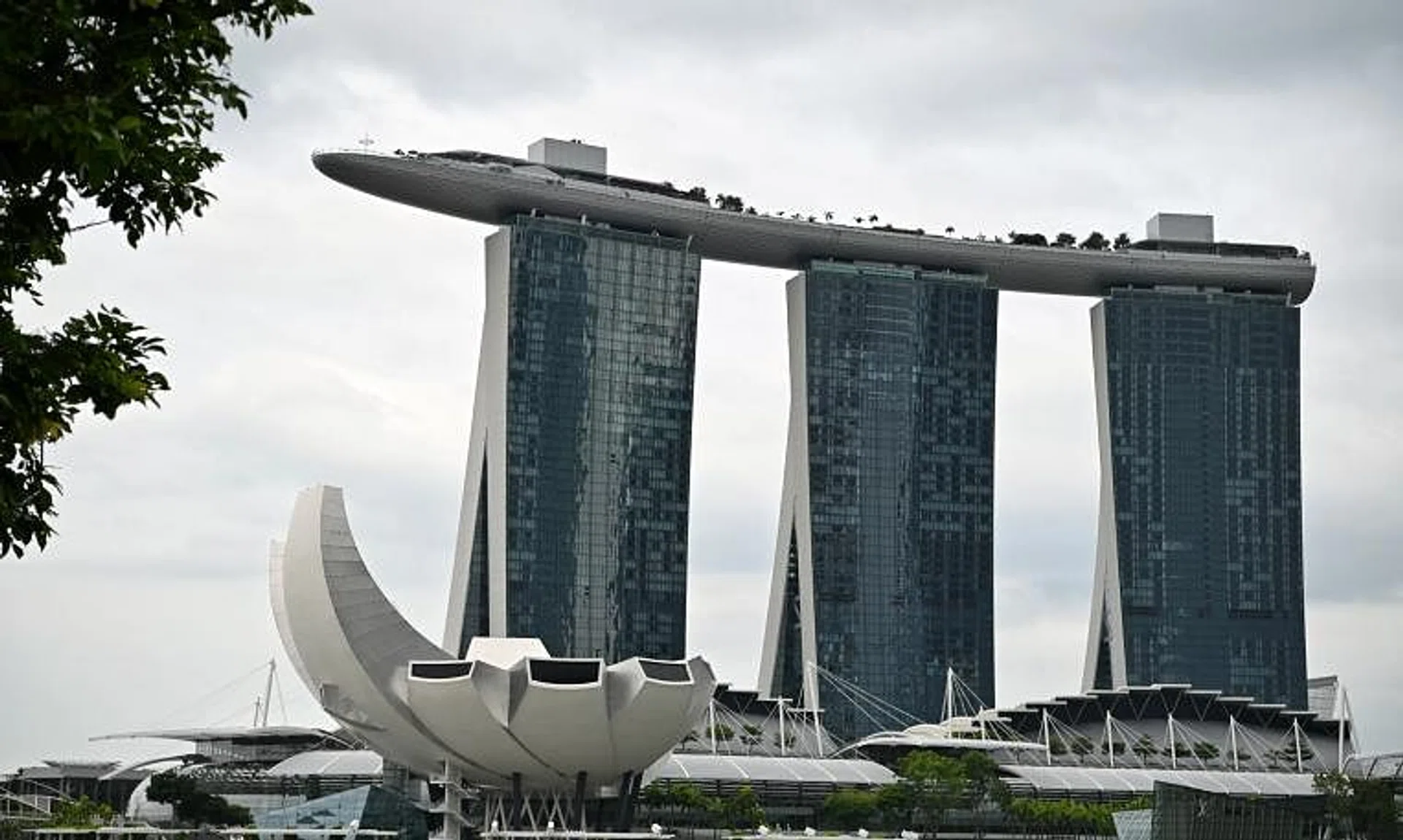 Net revenue surged 36.2 per cent to US$925 million for the quarter, from US$679 million in the same period last year.