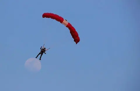 Red Lions to freefall only at the Padang this NDP, amid review of jumps