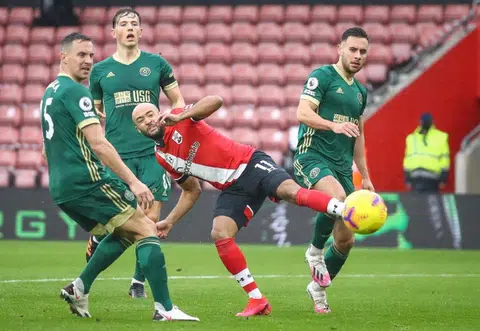 Stylish Saints up to third place