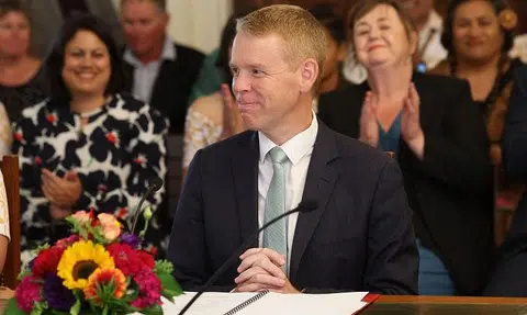 PM Lee congratulates Chris Hipkins, new PM of New Zealand
