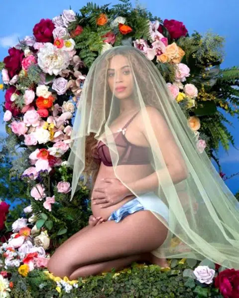 Beyonce to have twins