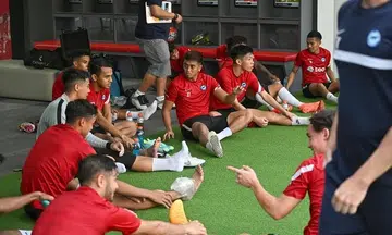 Singapore counting on golden 'oldies' at AFF Championship