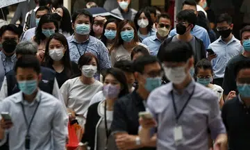 Civil servants to receive 1.1-month year-end bonus