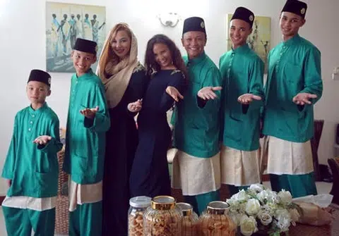 Hari Raya joy for celebrities