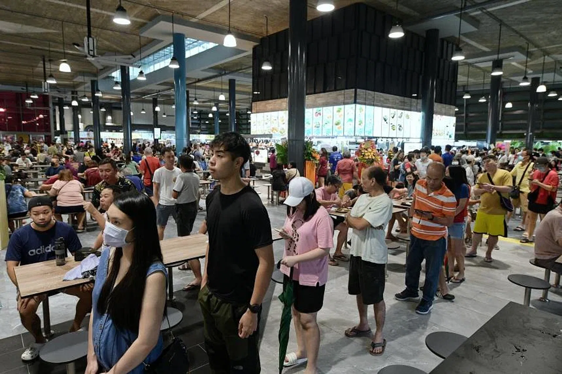 Senja Hawker Centre operates under the FairPrice Group. 
