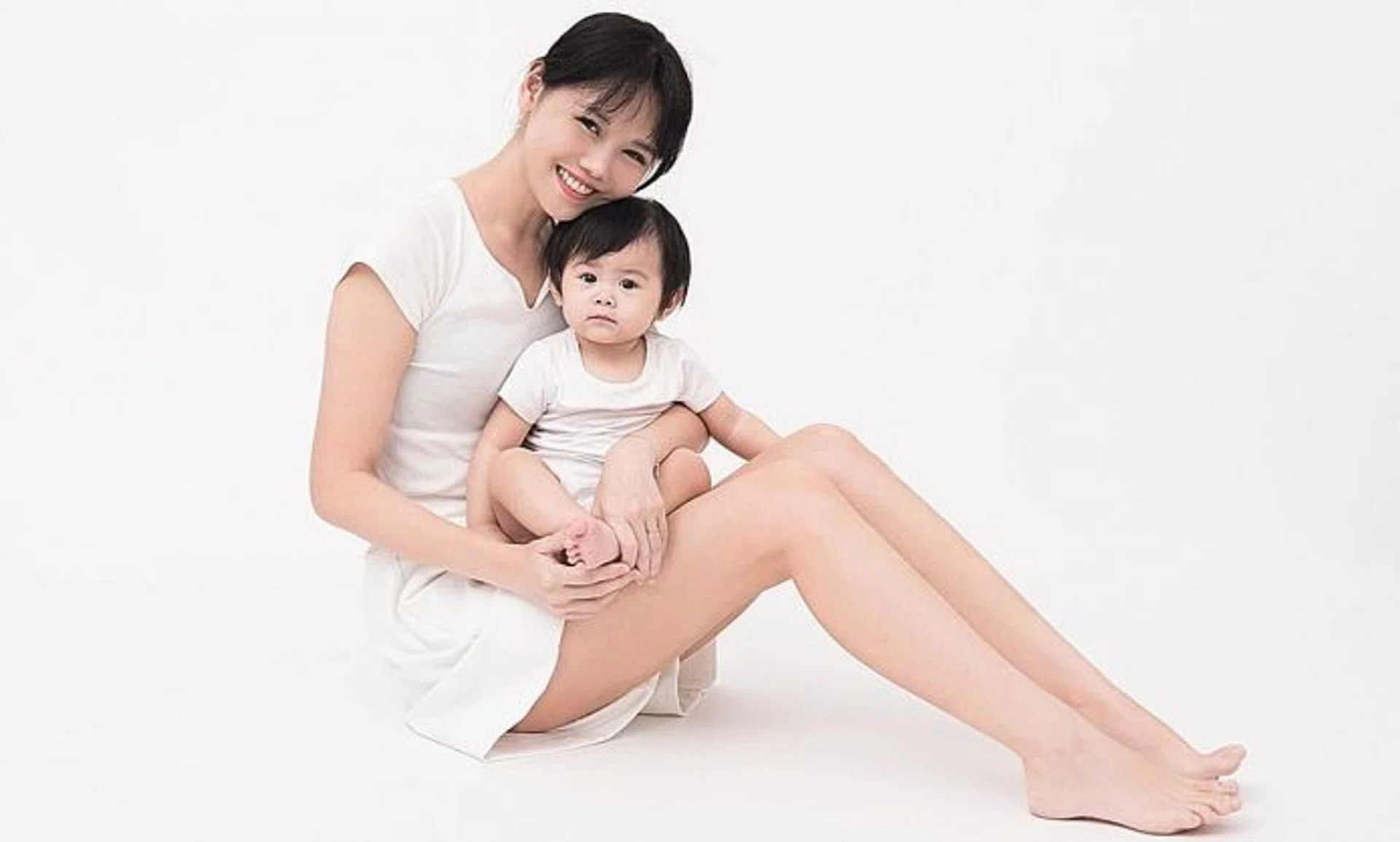 HELP: Bong QiuQiu with her daughter Meredith.