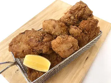 Crash Landing On You course in Korean fried chicken