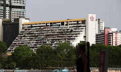 4 floors to be added to conserved Golden Mile Complex