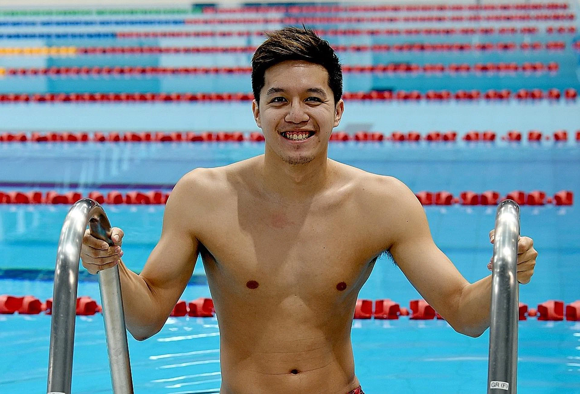 Singapore national swimmer Danny Yeo says support from friends, his SMU professors and his mother helped him balance between studies and sport.