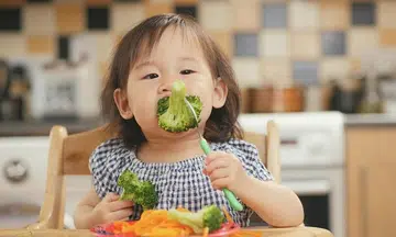 New guidelines to foster healthy eating habits in children