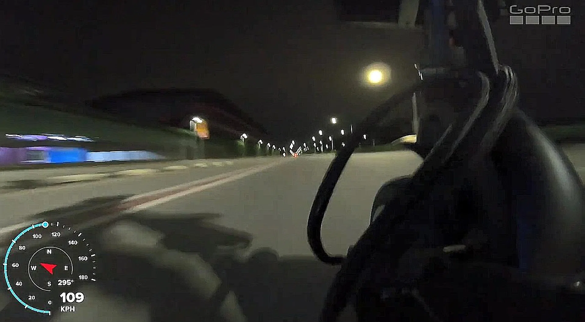 The video featured a caption describing the e-scooter as a Dualtron Ultra that has a top speed of about 65kmh before it was fitted with Extreme III G4 motors.