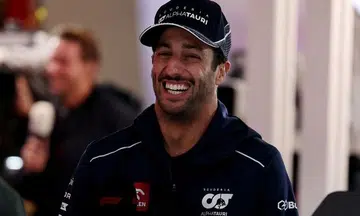 F1 drivers prep to work late shift in Las Vegas