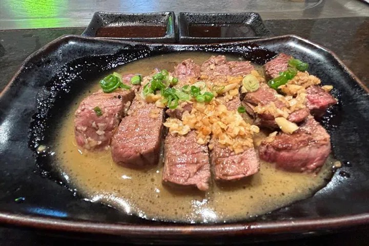787