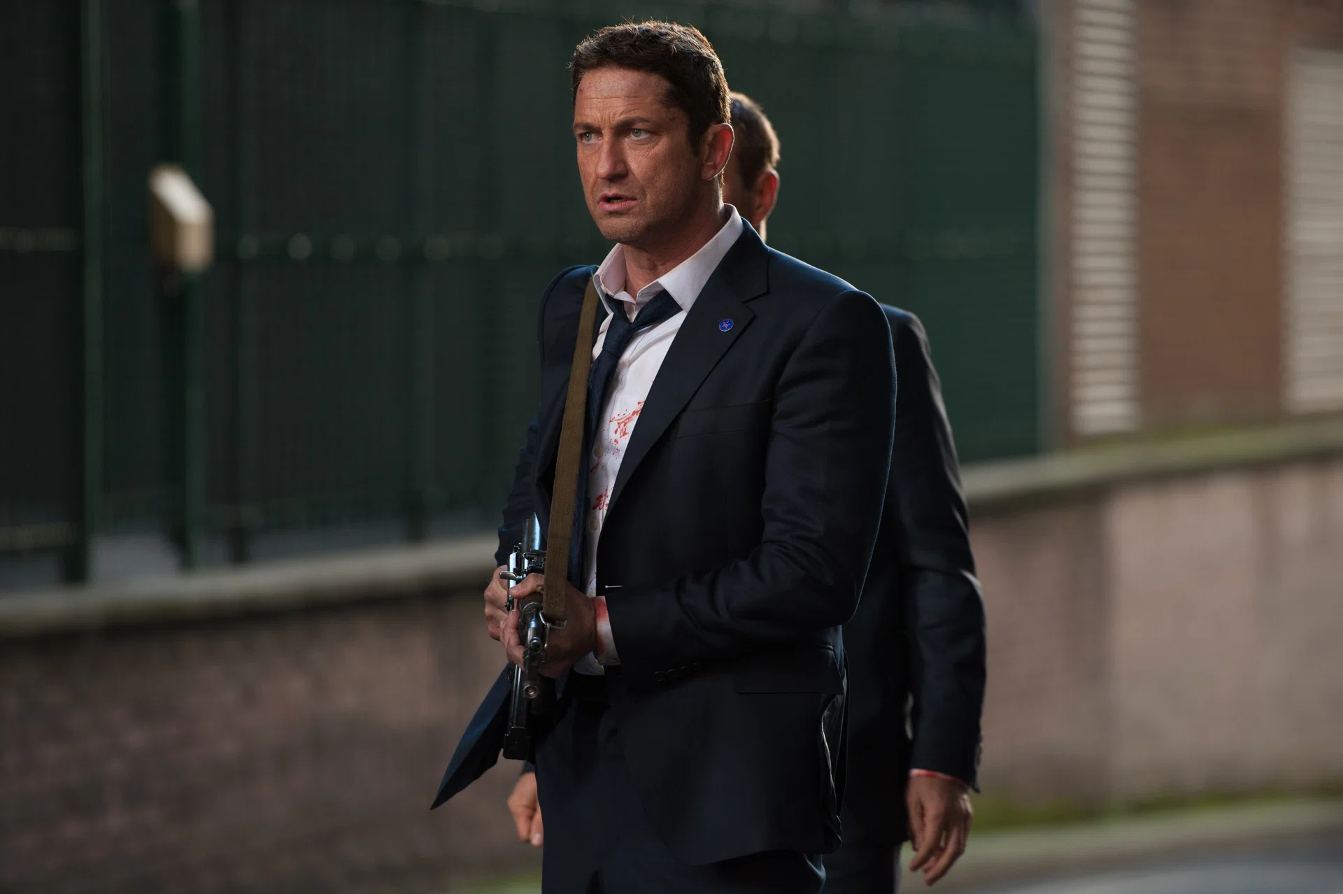 Gerard Butler as secret agent Mike Banning in London Has Fallen. 