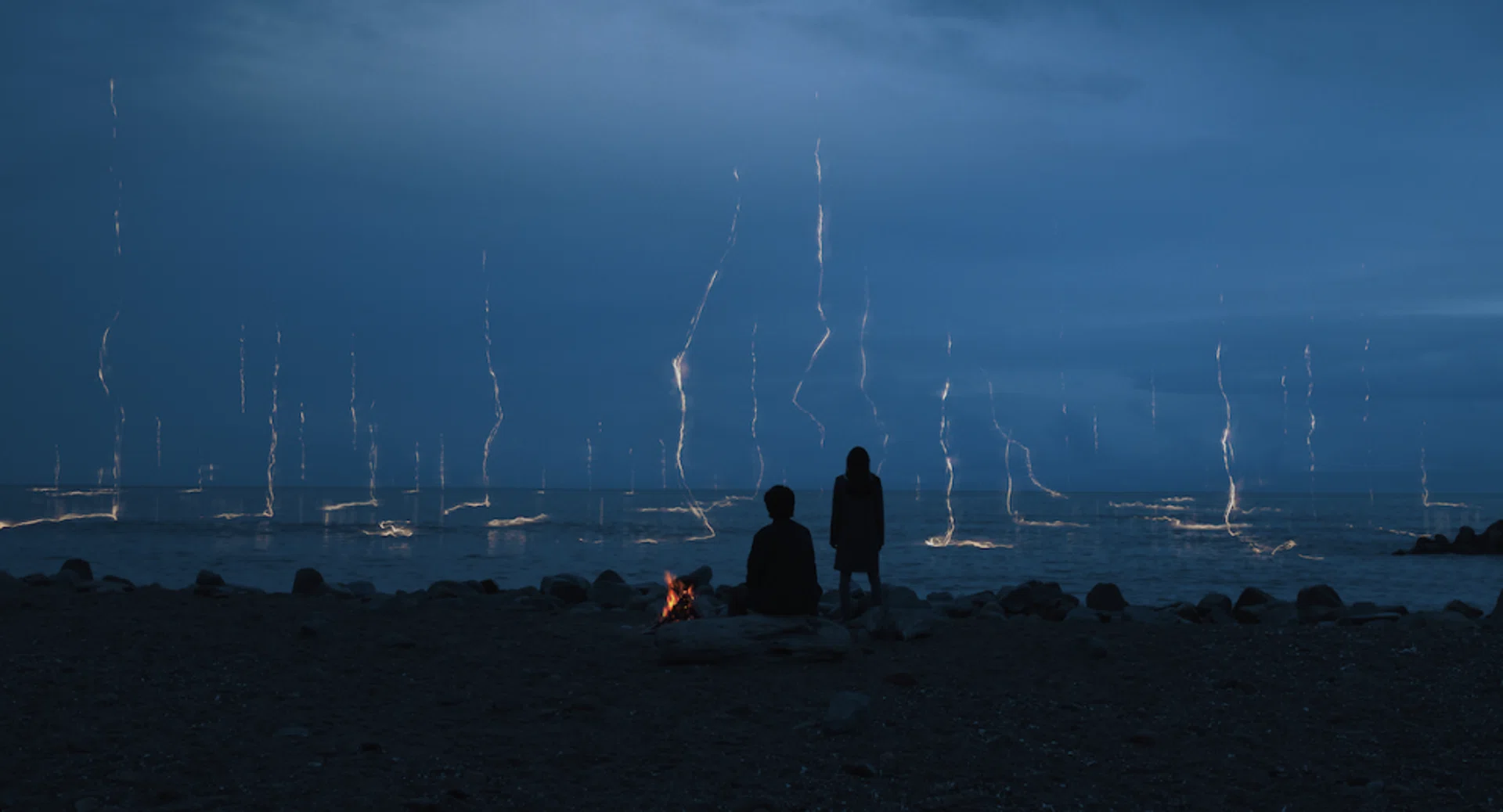 Last Shadow At First Light follows 16-year-old Ami's (Mihaya Shirata) journey from Singapore to Japan in search of her missing mother.