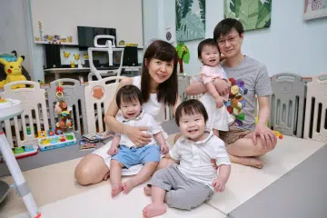 How common are multiple births like twins and triplets in S'pore?