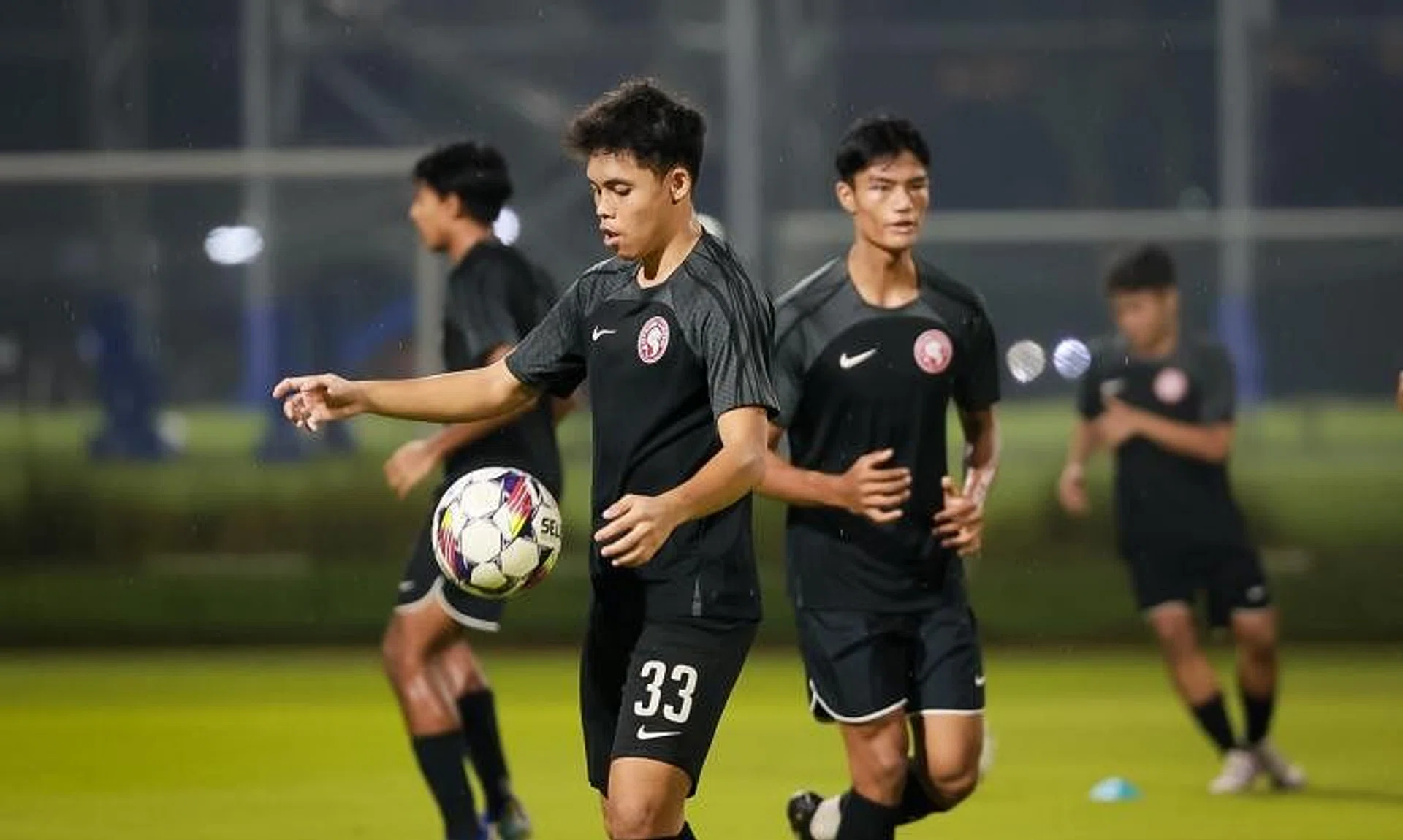 Young Lions' Fairuz Fazli (no. 33) and Raoul Suhaimi (right) were both named in the Lions squad in June.
