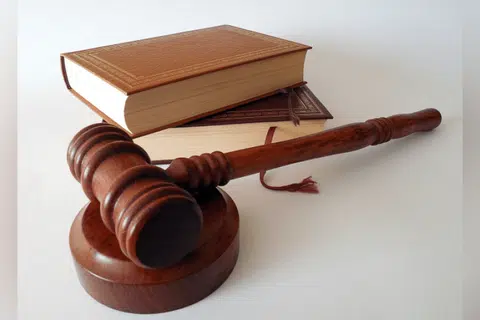 Man charged for allegedly adding erectile dysfunction medicine to woman's drink