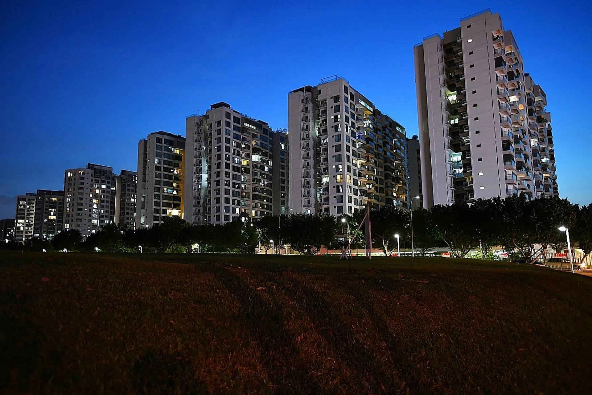 A total of 9,017 resale, non-landed private homes were sold last year. 