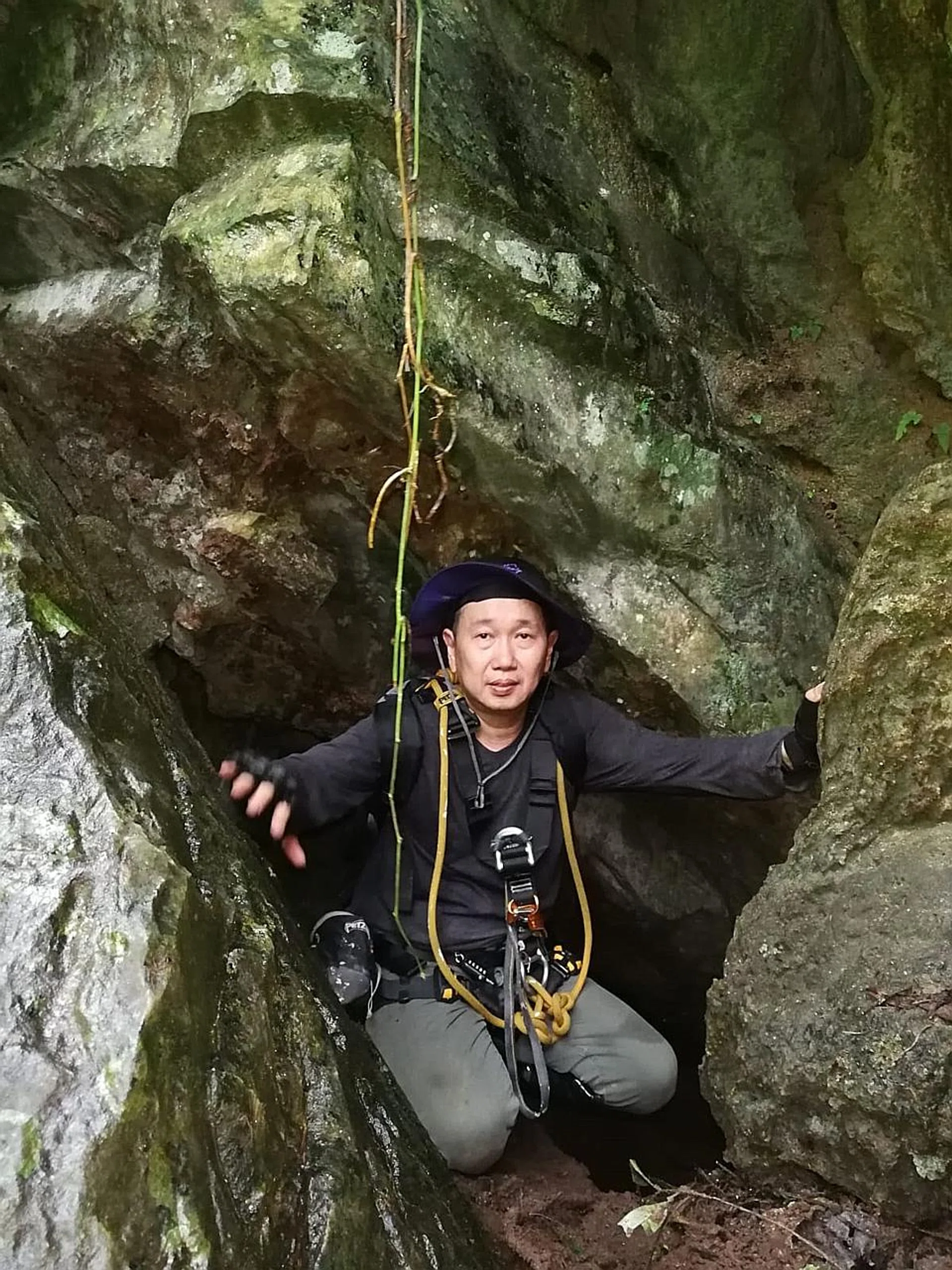 Mr Poh Kok Wee was involved in the search for 12 Thai schoolboys and their football coach. 