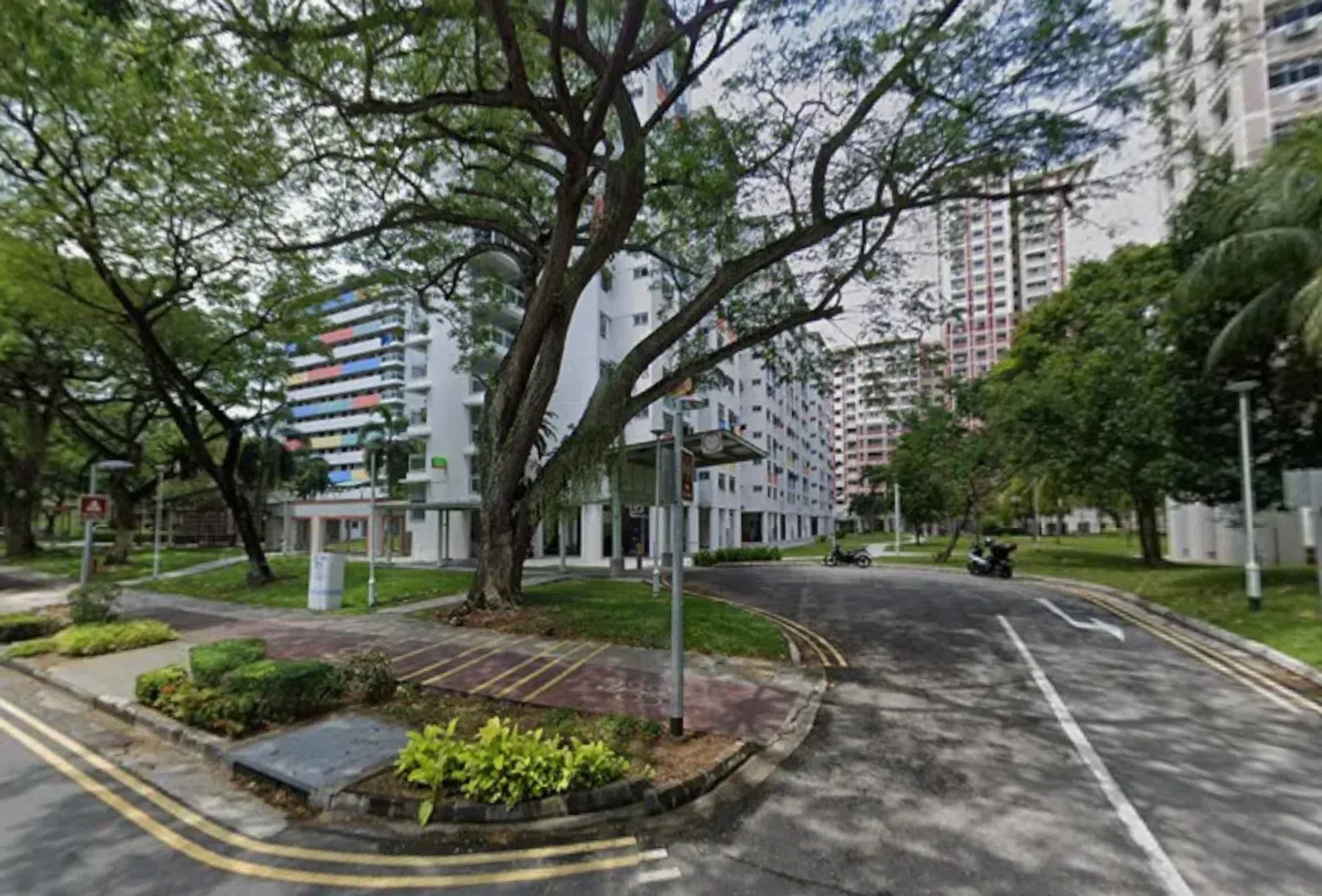 The incident happened at Block 12 Bedok South Avenue 2 at about 2.30am on Oct 27.