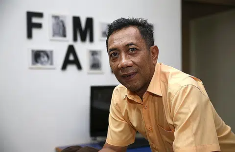 Helping kids not follow in their jailed parents' footsteps