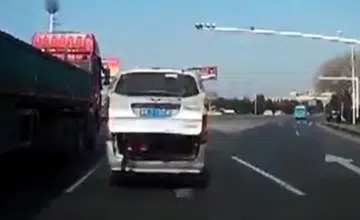 Child falls out of moving van