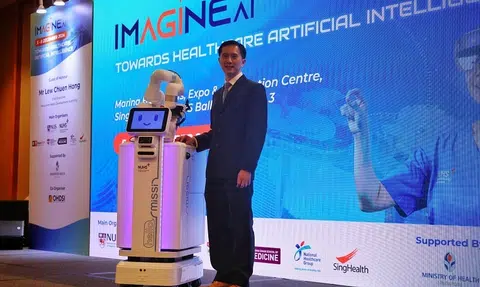 AI-powered robot nurses to debut at NUH in 2025