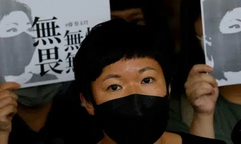 Hong Kong court quashes investigative journalist's conviction