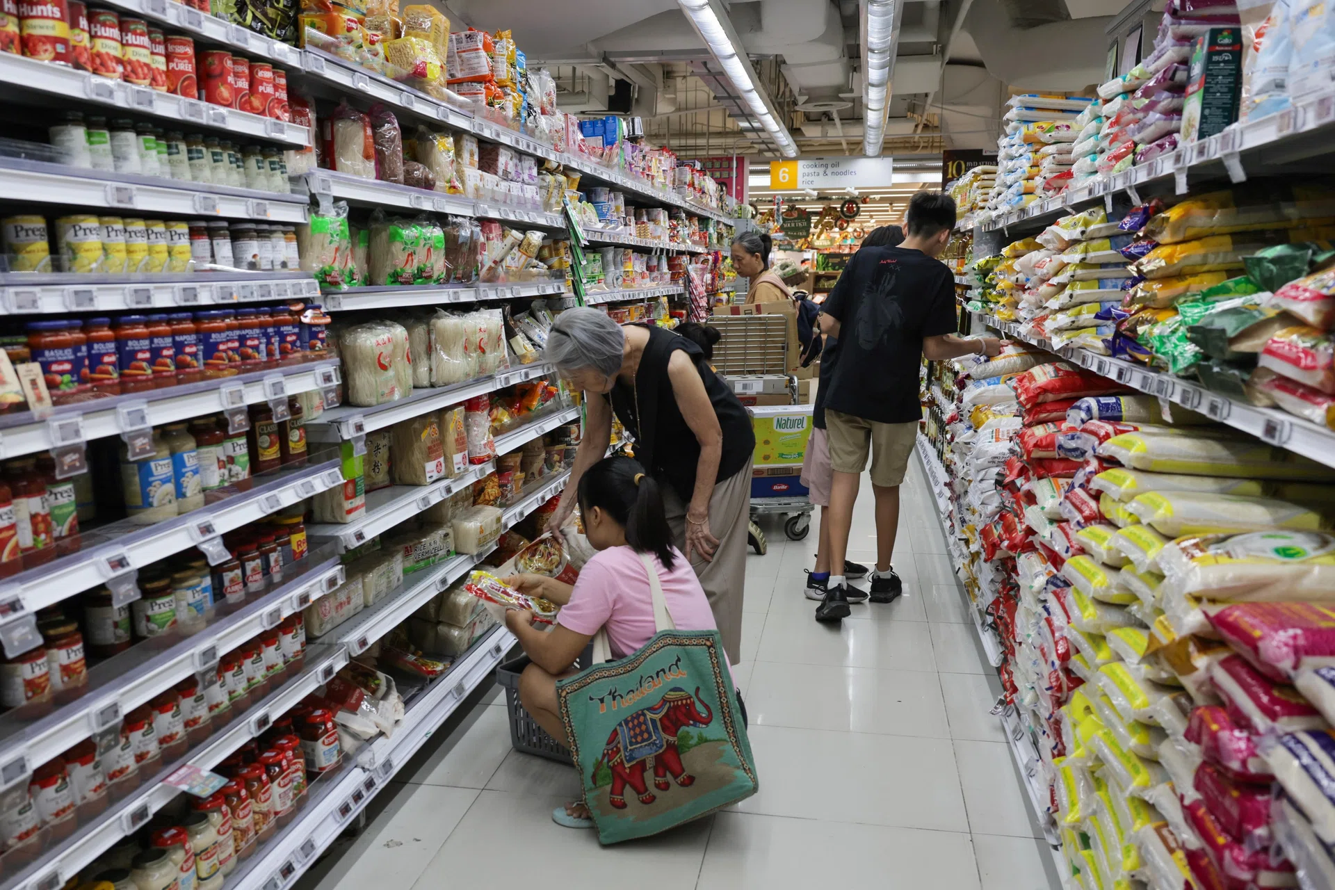 CDC vouchers and cash handouts have not been enough to ease anxiety about the cost of living, MPs said.