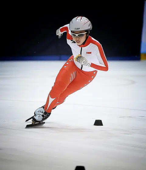 Speed skater Alyssa Pok goes the extra mile by training in South Korea