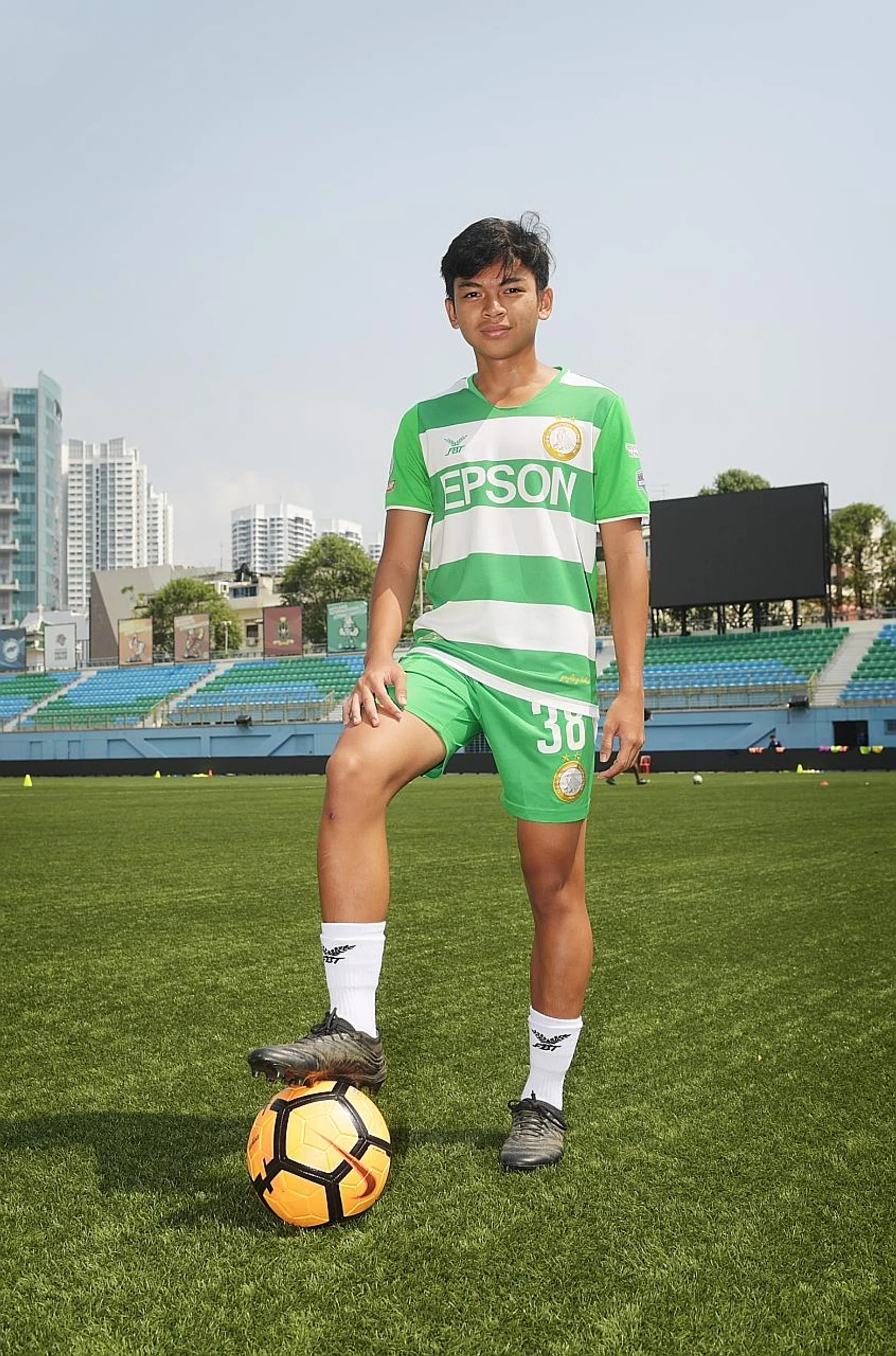 Azri Suhaili Azar may be only 1.60m tall, but the Geylang International U-18 midfielder holds his own on the pitch with his guile, vision and quick passes. 