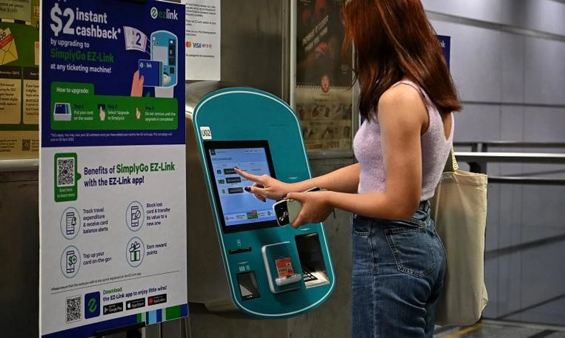 The phasing out of the payment cards does not affect passengers using concession cards, including seniors and students.