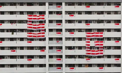 Display national flag from July 1 to Sept 30 as part of National Day celebrations