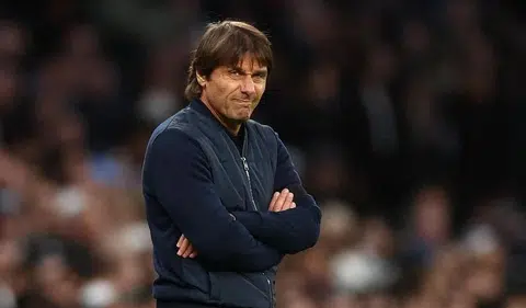 Tottenham's Conte blasts crazy expectations