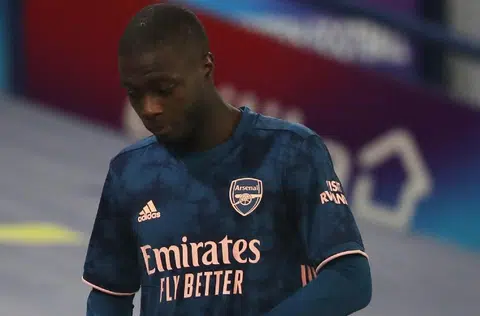 Arsenal's Pepe apologises for red card at Leeds